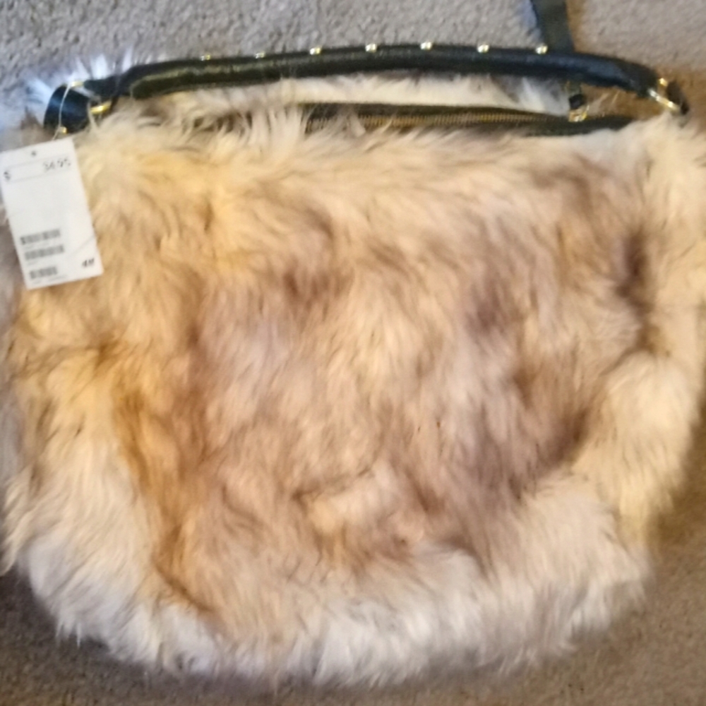 H&M Cream Faux Fur Shoulder Bag